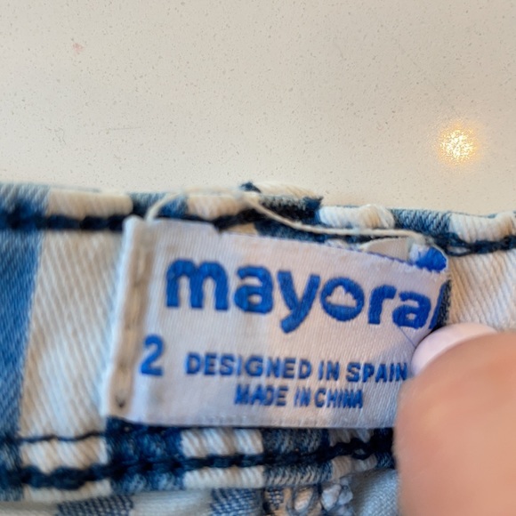 2T Mayoral striped denim shorts - Picture 2 of 3